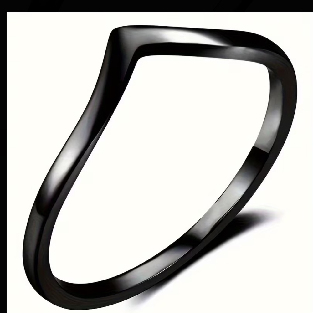 4 piece Stainless Steel Wave Stackable Ring Set - Picture 3 of 6